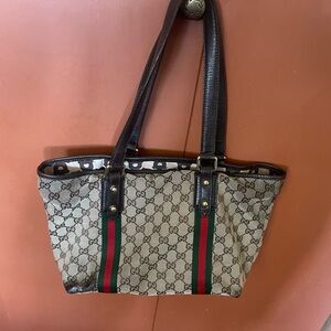Authentic Gucci sherry line tote bag